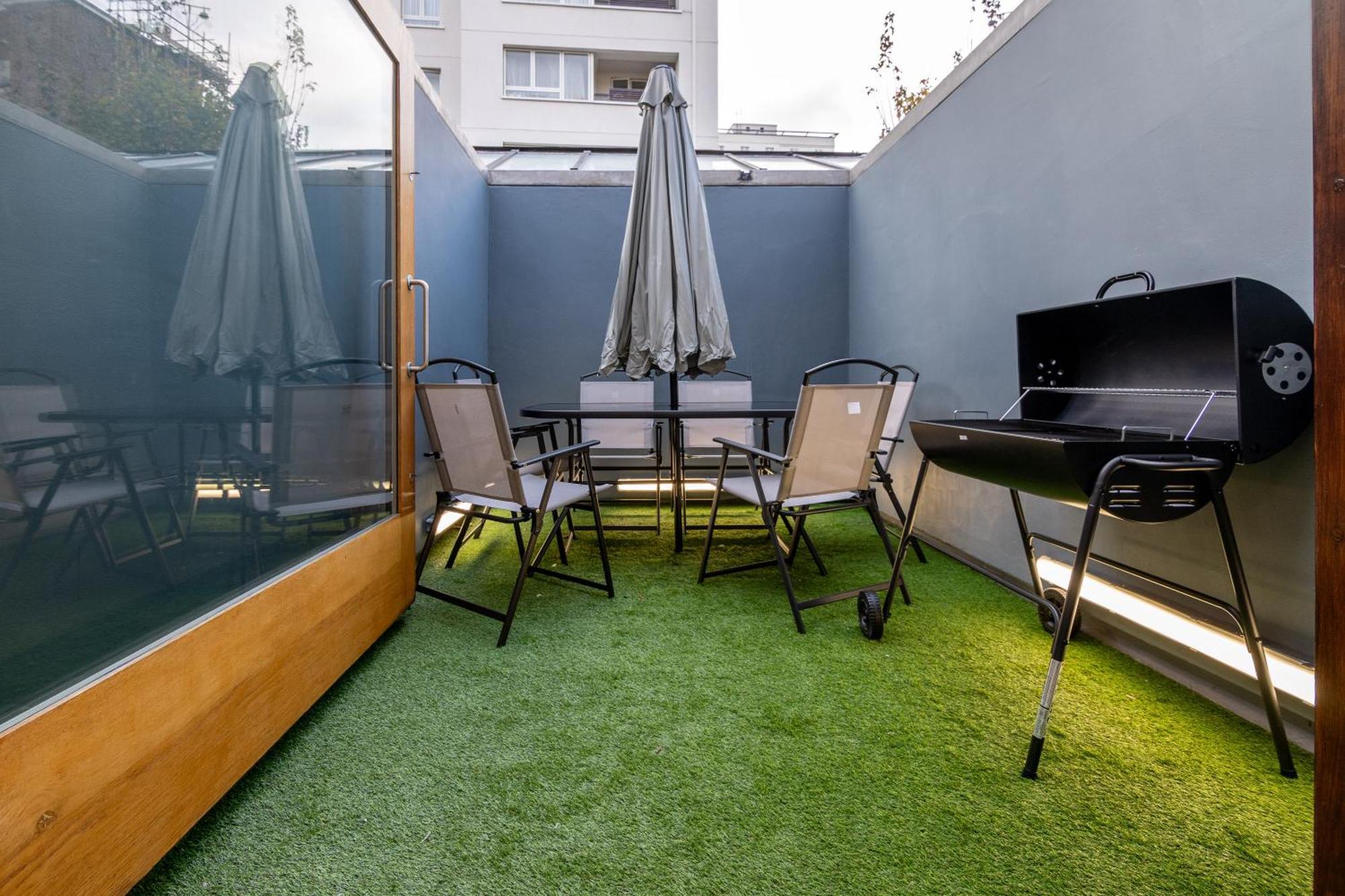 The Deluxe Barbican Duplex Londres Extérieur photo