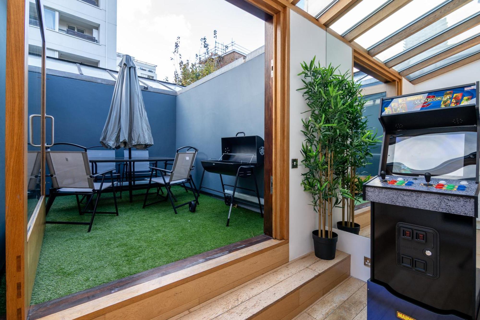 The Deluxe Barbican Duplex Londres Extérieur photo